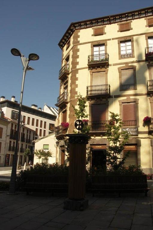 Hostal Paris Jaca Phòng bức ảnh
